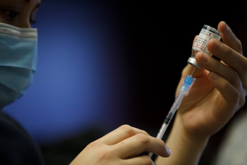 Nurse drawing Moderna COVID-19 vaccine dose