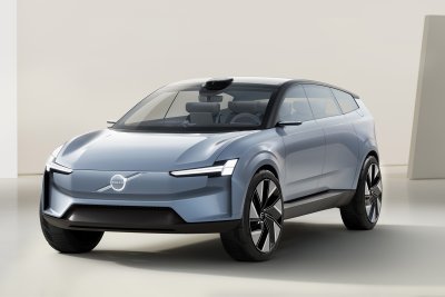 Volvo Concept Recharge front Volvo Concept Recharge front