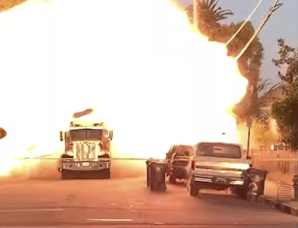 L.A. Explosion Videos Show LAPD Bomb Squad Truck Completely Blown Apart -  Newsweek