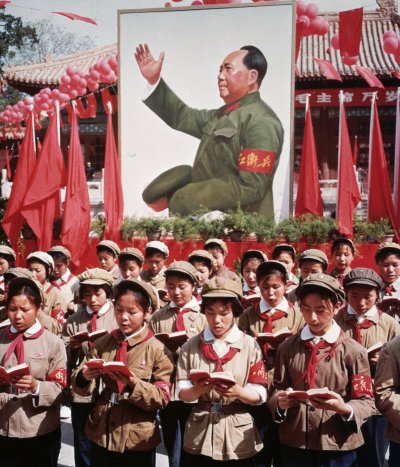 Chinese Red Guards Youth In Cultural Revolution