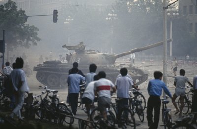 China deploys tanks to suppress Tiananmen protests China deploys tanks to suppress Tiananmen protests