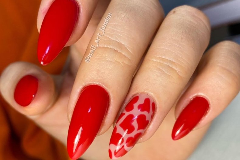 Simple red nail art