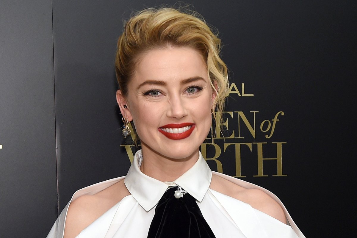 Amber Heard's Baby Name: 'Oonagh' Meaning Explained - Newsweek