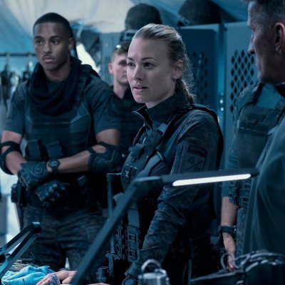 Yvonne Strahovski in The Tomorrow War Yvonne Strahovski in The Tomorrow War