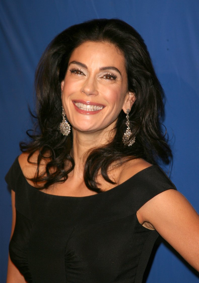 Teri Hatcher at Dreamgirls premiere 