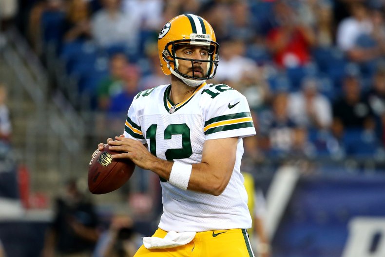 Aaron Rodgers of Packers v Patriots 