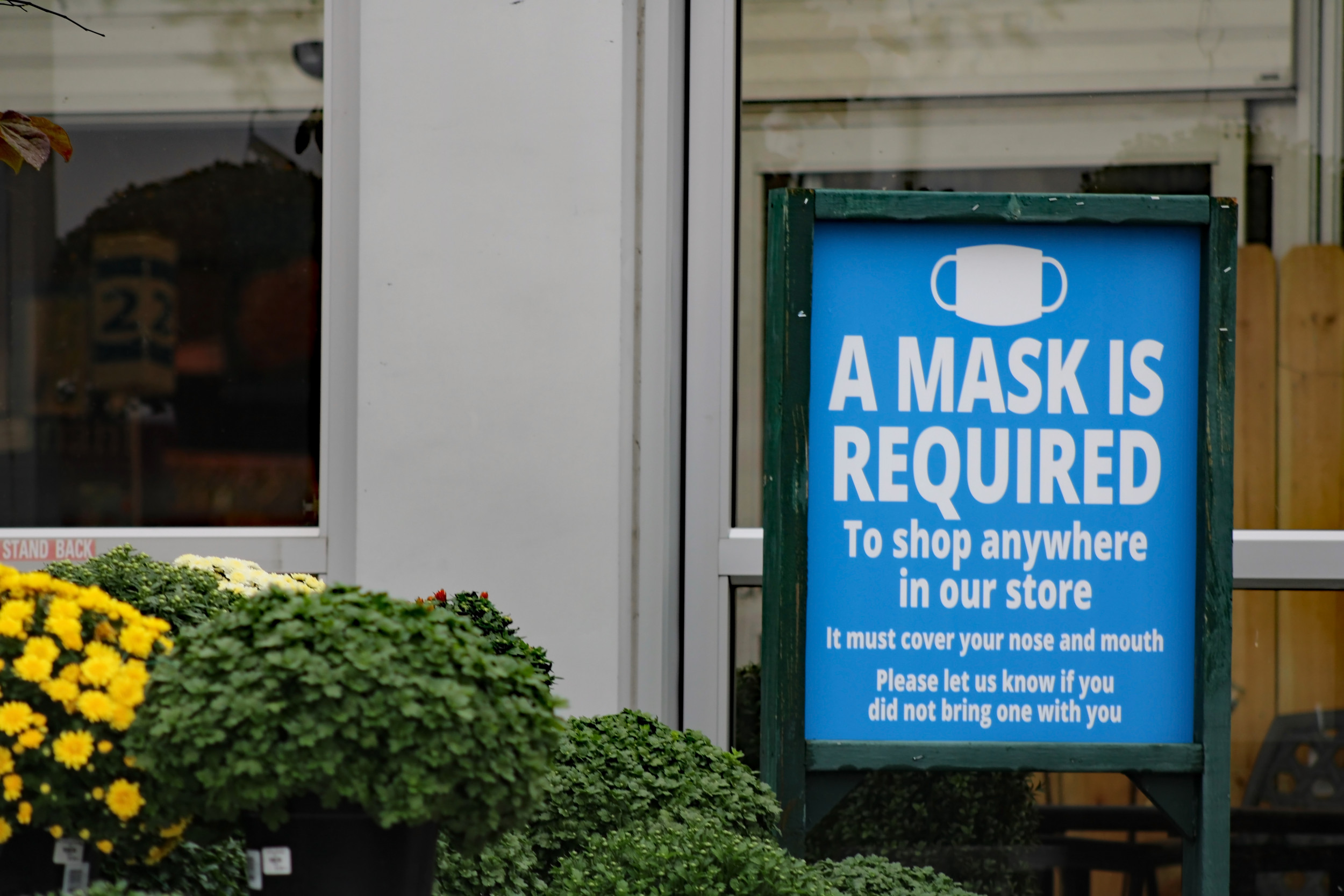 Texas Bookstore Owner Shares Letter Received From Anti-Mask Customer