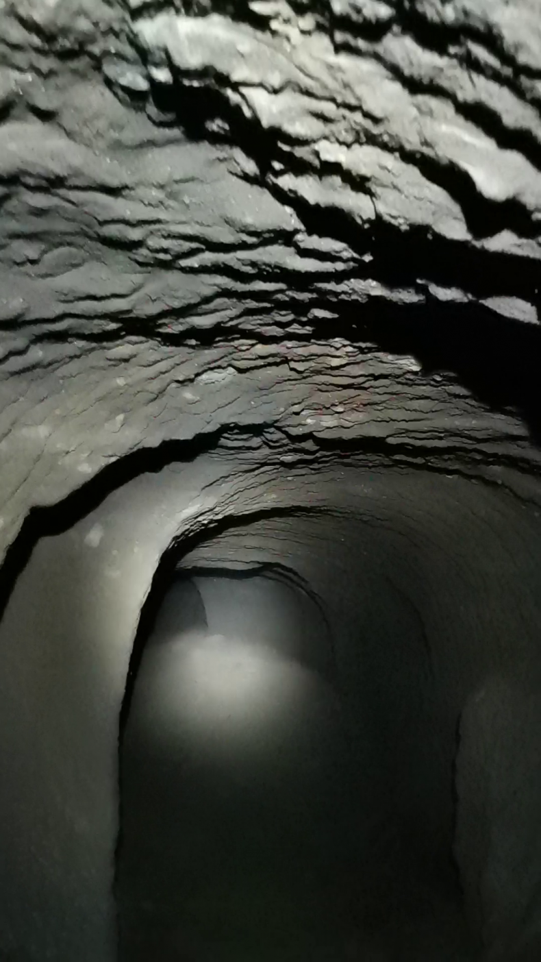 Photo of the tunnel system in Italy.