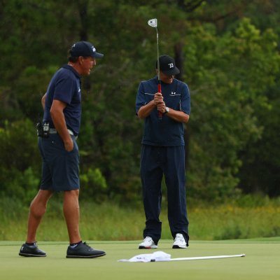Tom Brady and Phil Mickelson Tom Brady and Phil Mickelson