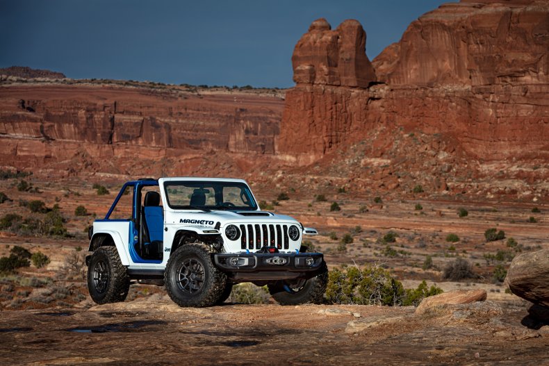 Jeep Wrangler Magneto Concept