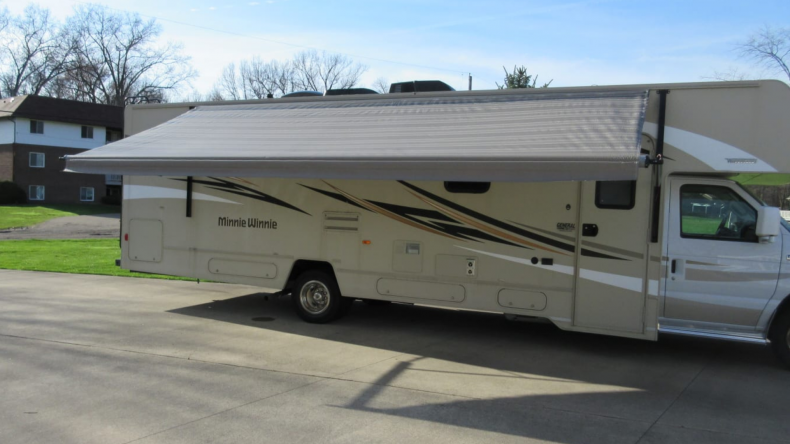 What to Look for When Renting RV