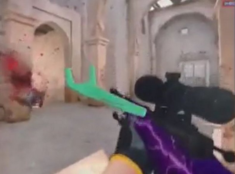 Screenshot from @csgogoezhack's video.