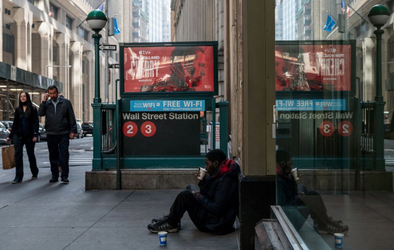 Homeless New Yorkers Sue City Over Shelters