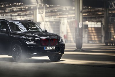 2022 BMW xDrive40i Vermillion Edition 2022 BMW xDrive40i Vermillion Edition