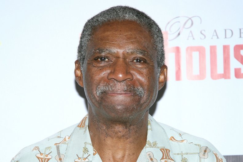 "Night Court" star Charlie Robinson dies