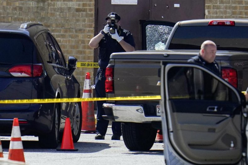 2 Officers Shot and Wounded, Suspect Killed