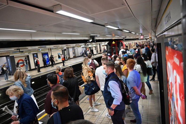 London Transit to Enforce Mask Wearing