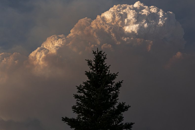 Oregon Fire Becomes Bigger than NYC