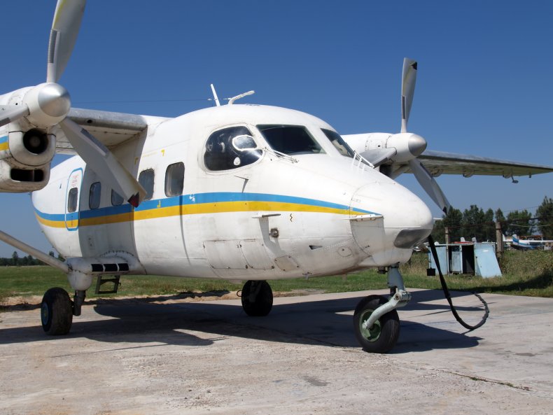 antonov an-28 plane