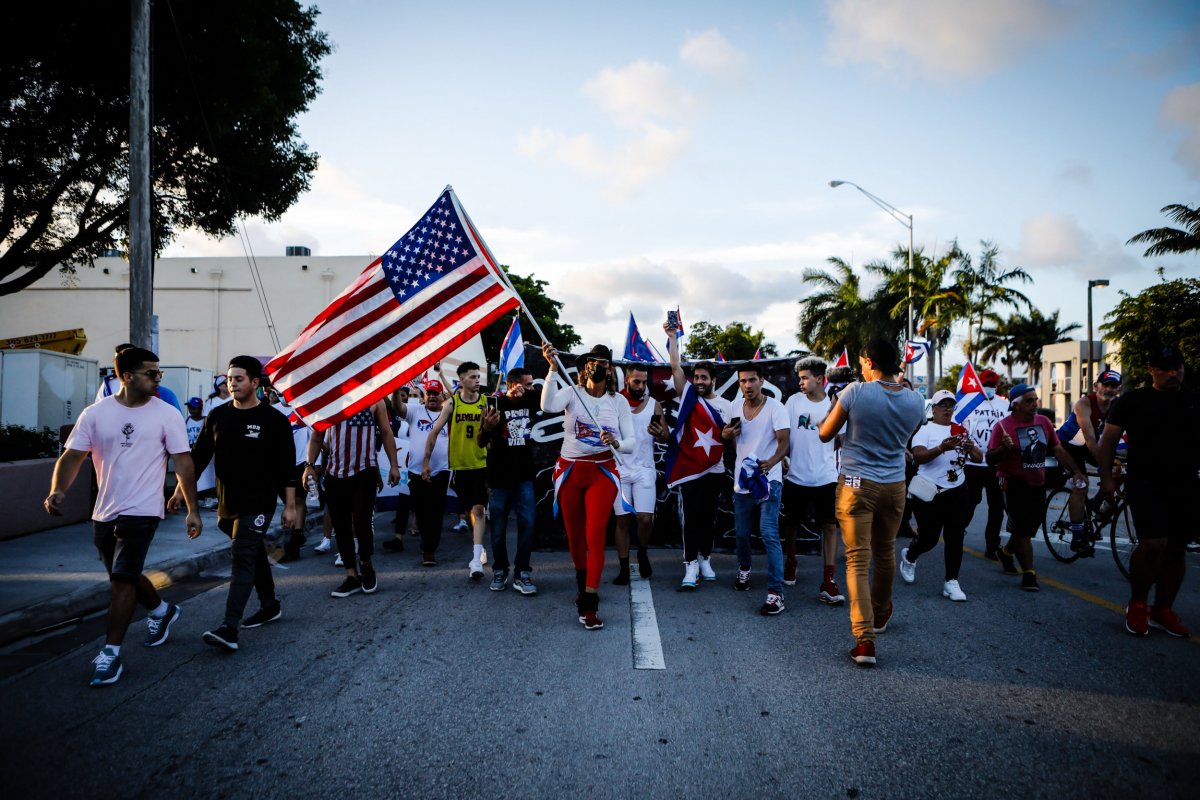 US, Cuba, flags, Florida, protest
