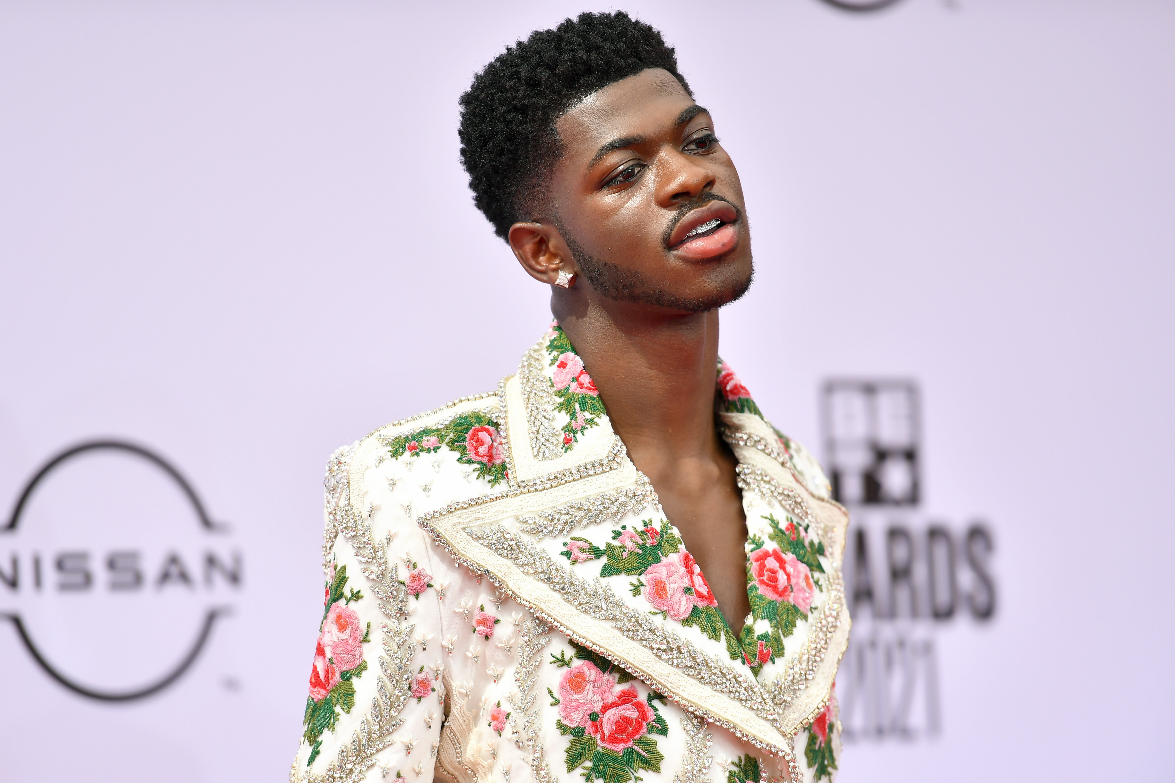 is is lil nas x gay