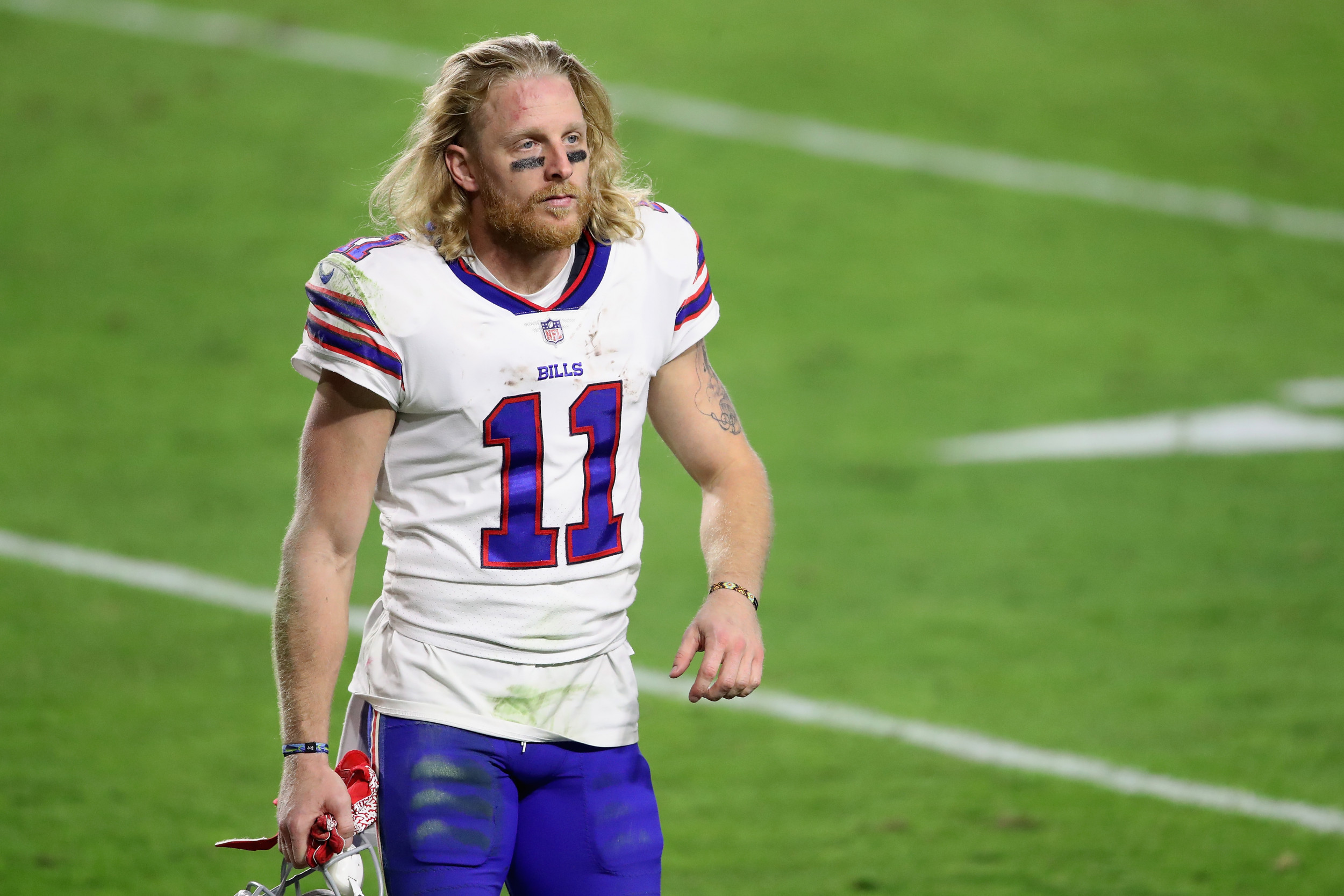 Official NFL Shop confuses Cole Beasley with NBA player