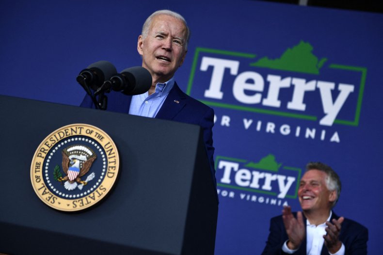 joe biden terry mcauliffe rally hecklers