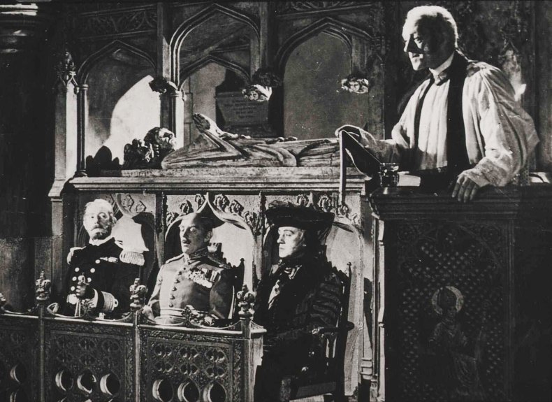 Alec Guinness in Kind Hearts and Coronets