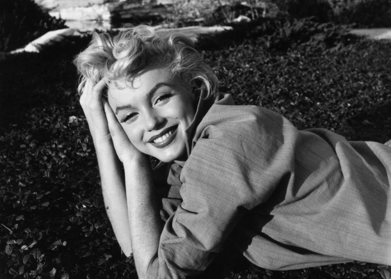 Marilyn Monroe: Factory worker