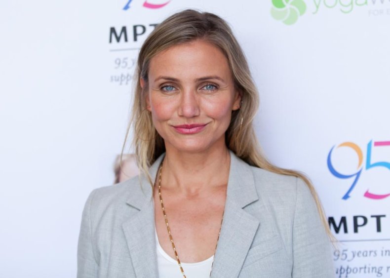 Cameron Diaz: Frozen yogurt scooper