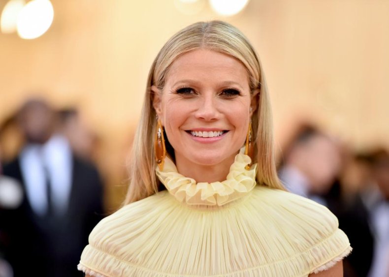 Gwyneth Paltrow: Toy store employee