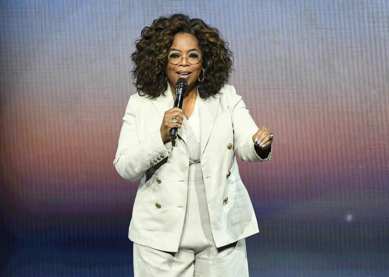 Oprah Winfrey: Grocery store clerk