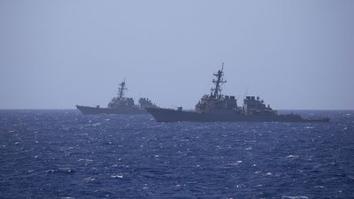 U.S. Navy Warship Conducts Taiwan Strait Transit U.S. Navy Warship Conducts Taiwan Strait Transit