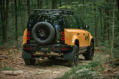 2022 Land Rover Defender Trophy Edition 2022 Land Rover Defender Trophy Edition