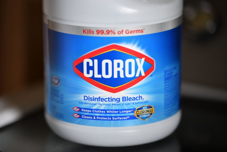 Clorox bleach 'boils' hair
