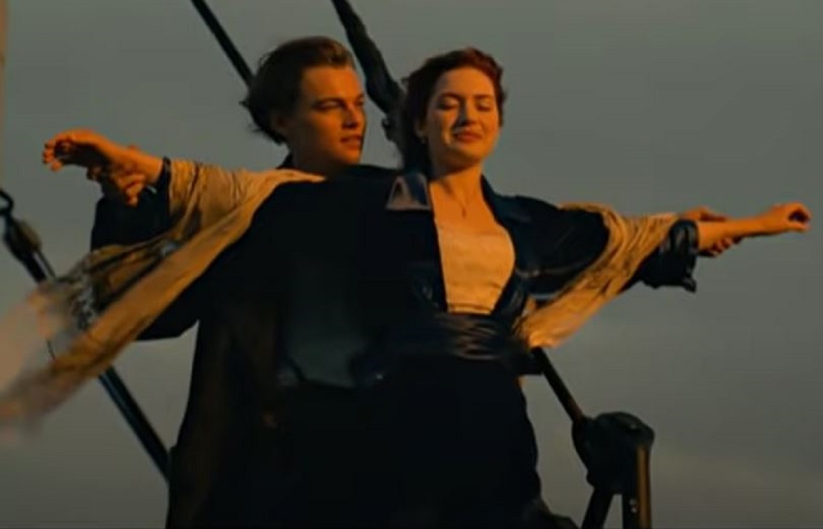 Titanic' Fans Have Just Realized There's an Alternate Ending—Which Changes  the Entire Film