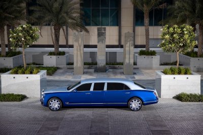 Mulsanne Grand Limousine by Mulliner Mulsanne Grand Limousine by Mulliner