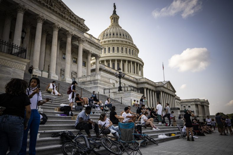 Biden tries to stop evictions despite Congress