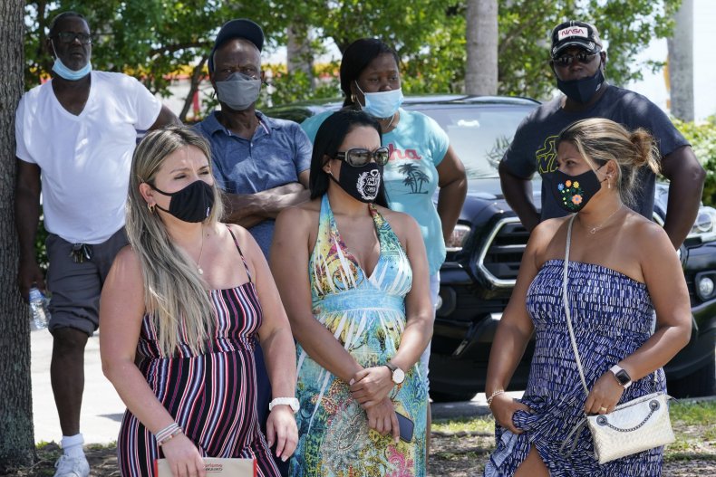 Floridians wait for COVID testing