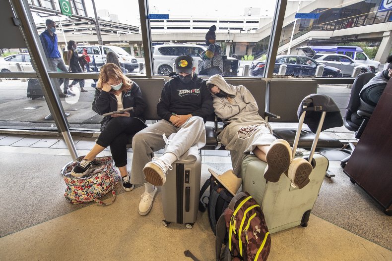 American Airlines Cancels 300 Flights