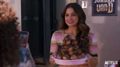 He S All That Release Date Cast Trailer And Plot Of Remake With Addison Rae