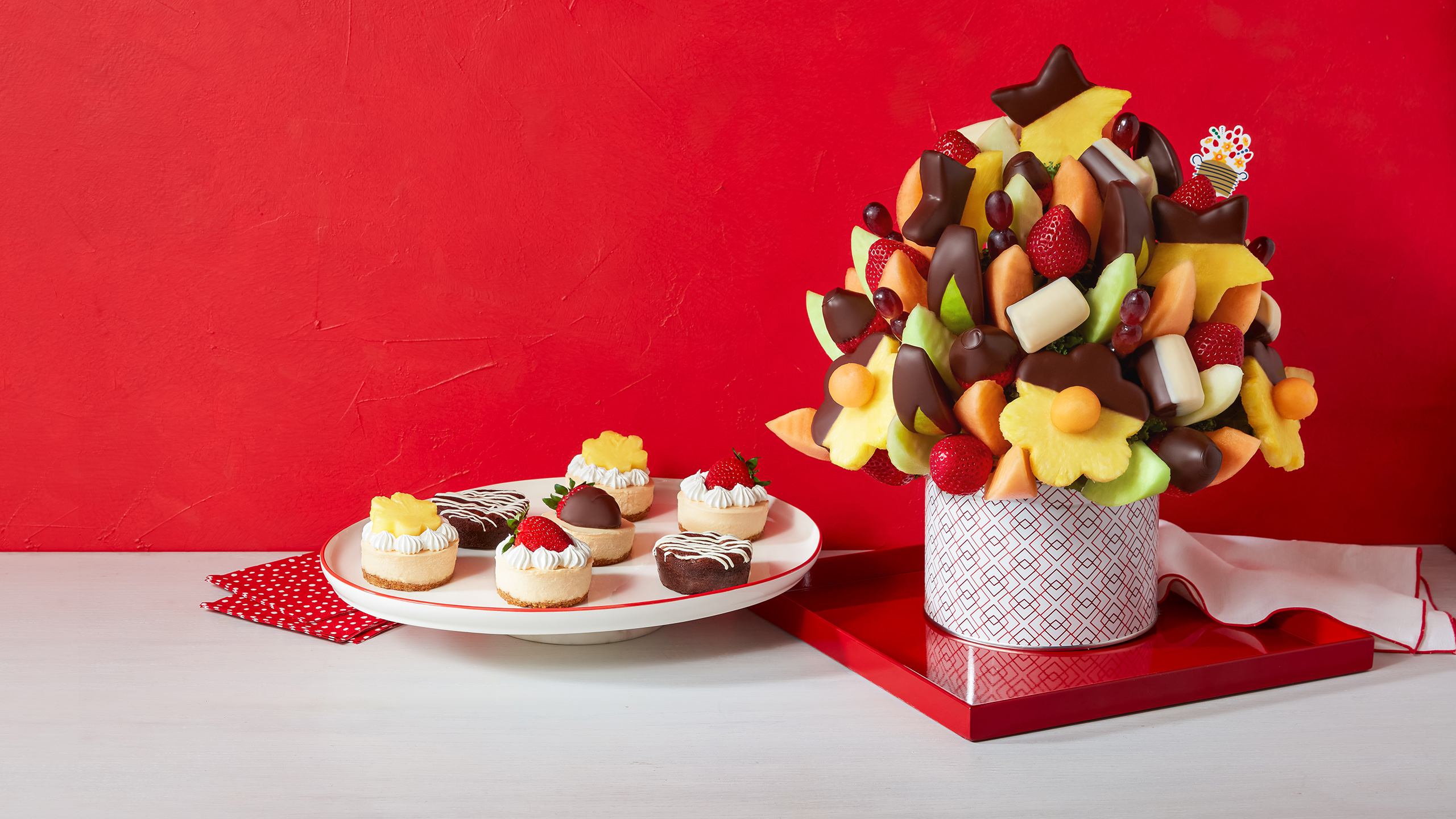 Admin Day Is April 27—Let Edible Arrangements Take Care of Them This Year