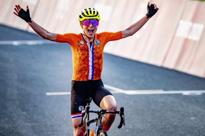 Dutch cyclist wins silver at the Olympics.