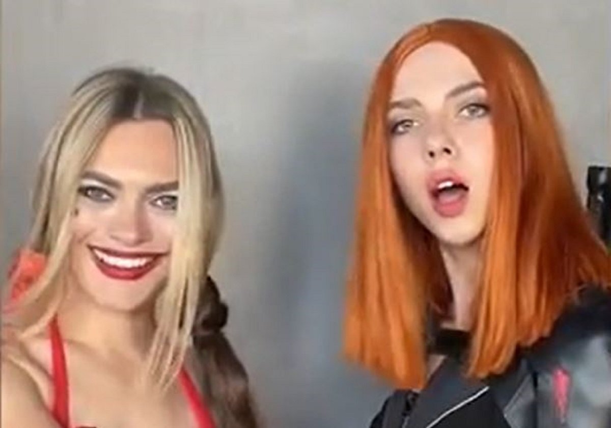 Margot Robbie and Scarlett Johansson Lookalikes Cosplay Together in  Incredible Video - Newsweek