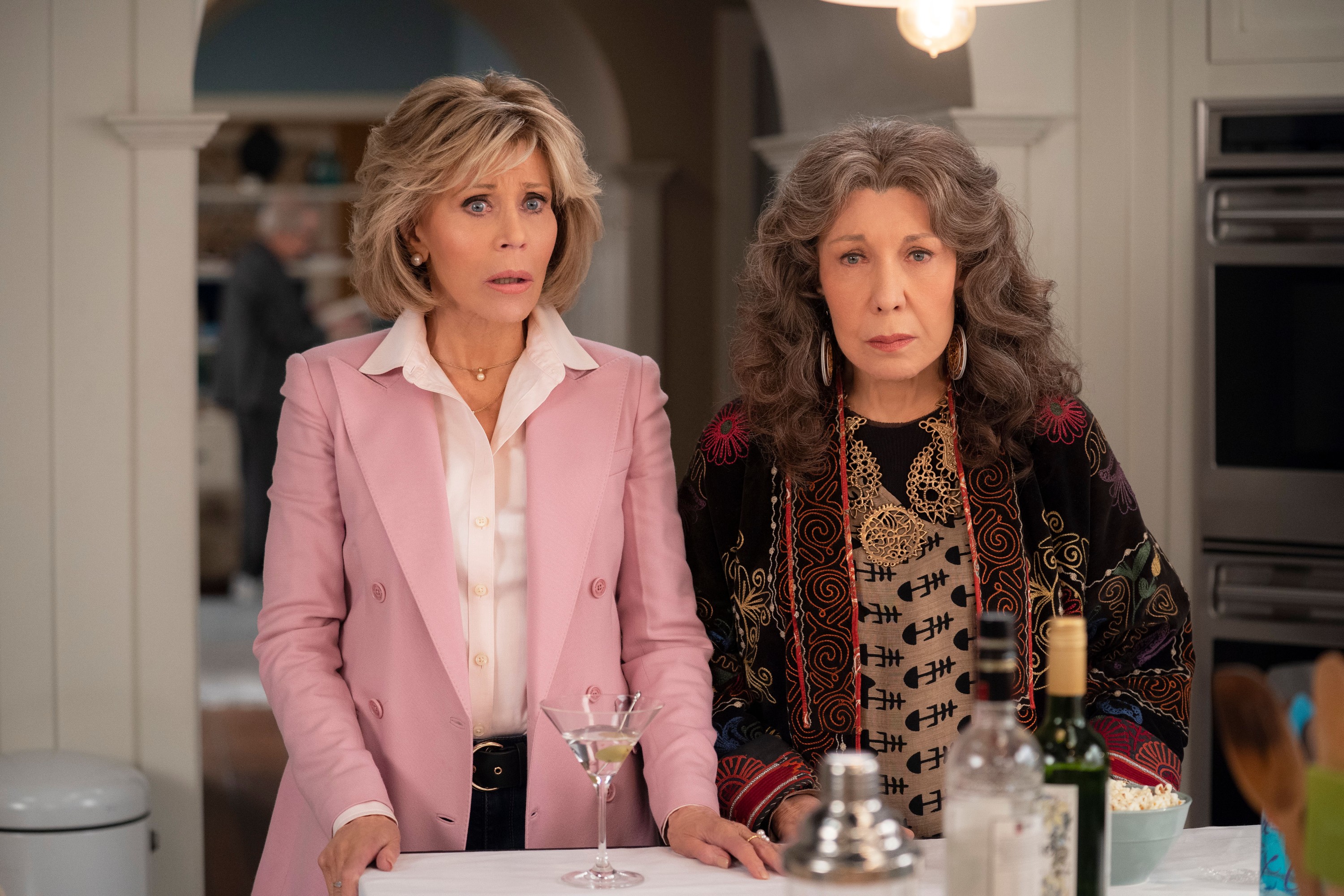 "Grace and Frankie" Season 7 currently consists of only f...
