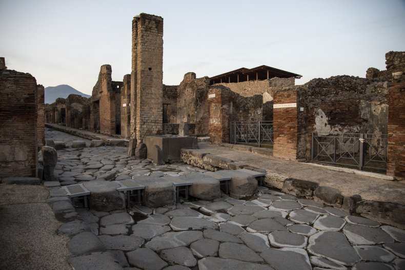 ruins of pompeii