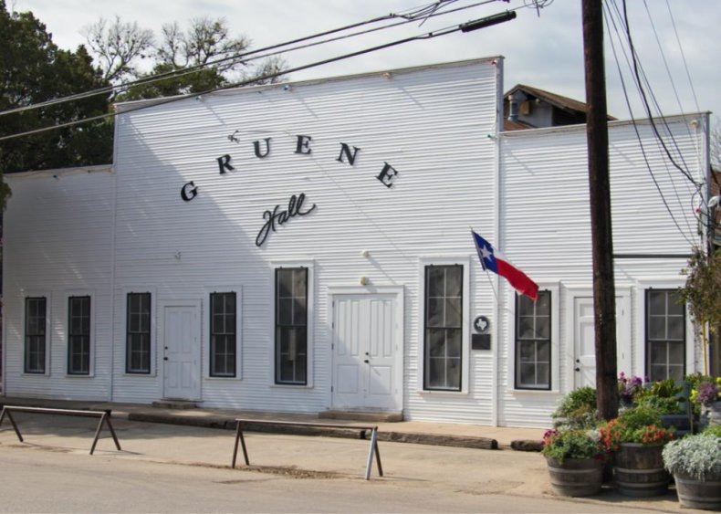 Texas: Gruene Hall