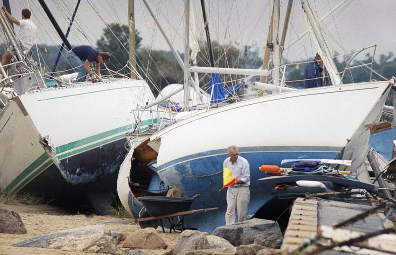 Cape Cod Tourists Urged to Leave