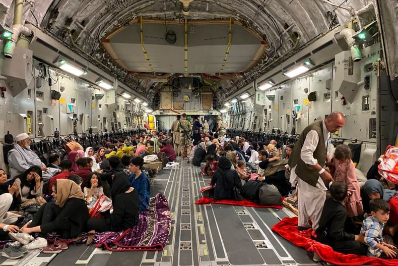 Afghans leave Afghanistan