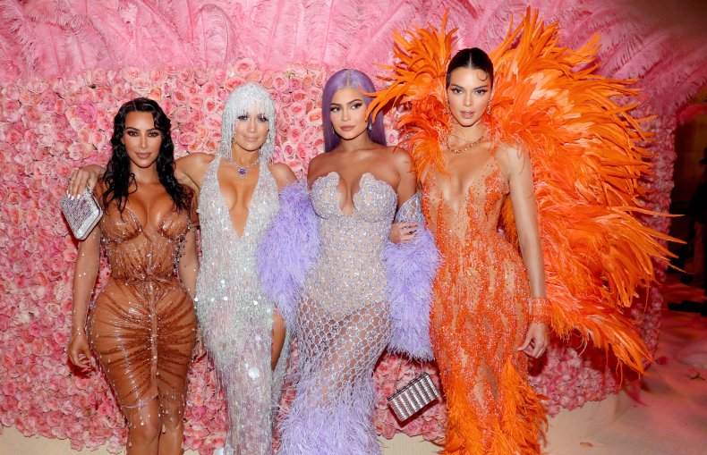 Kim Kardashian, JLo, Kylie et Kendall Jenner